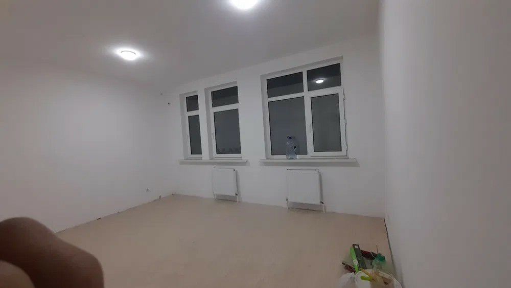 Аренда квартира 4х комната+соколний этаж 2 х.