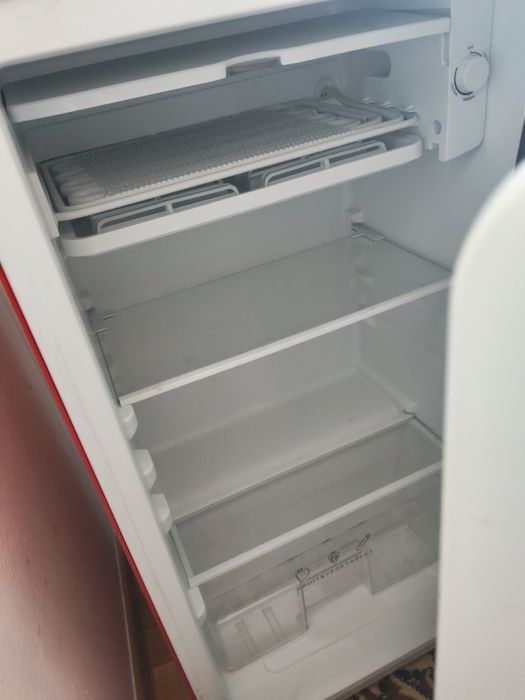 Продам мини холодильник