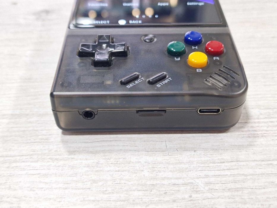 Ретро конзола Miyoo Mini Plus Retro