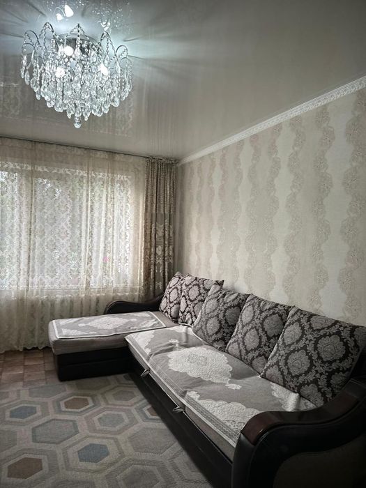 Продам трехкомнатную квартиру