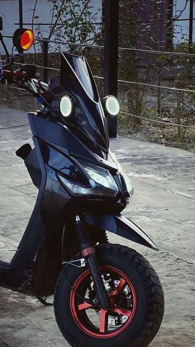 Мопед 165 куб Лия матор