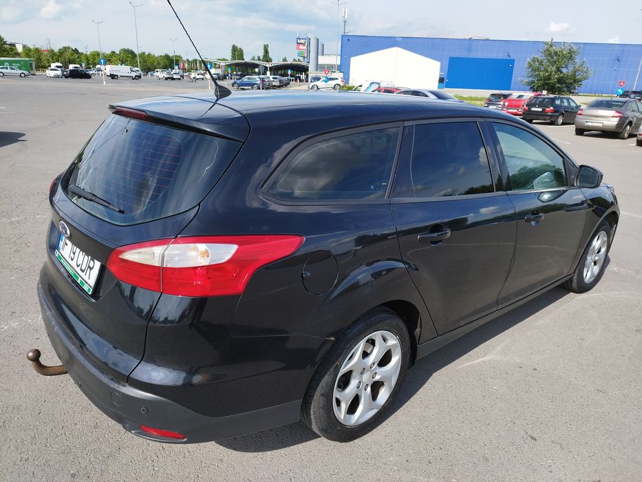 FORD Focus 2014 — imagine 4