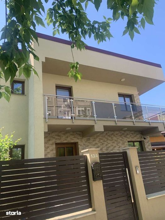 Casă spațioasă in Sarari