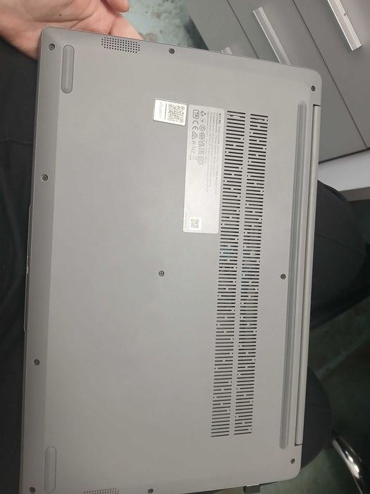 Laptop Lenovo IdeaPad 1