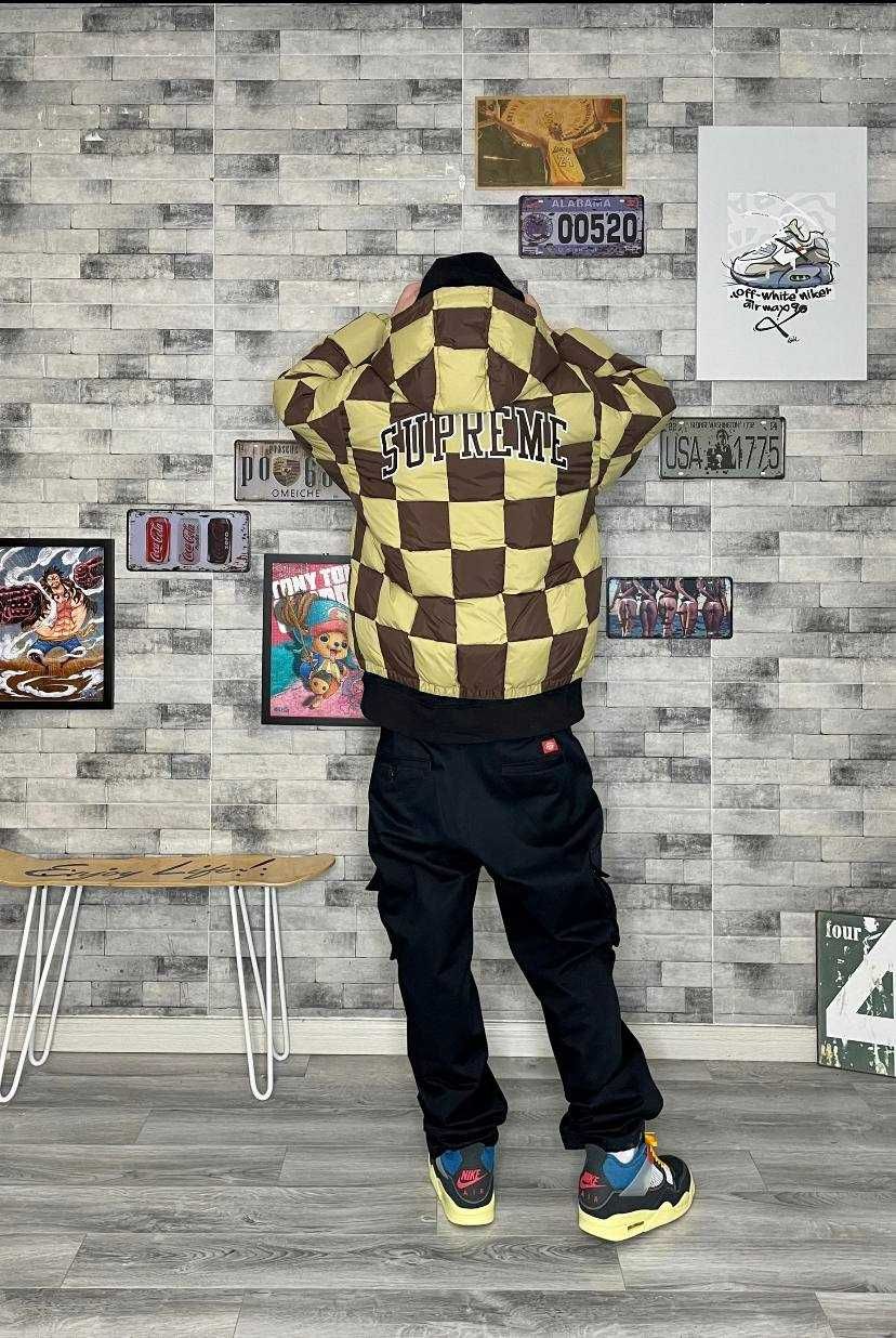 Supreme FW19 Week 17 Checkerboard Puffy Jacket гр. София Обеля 1