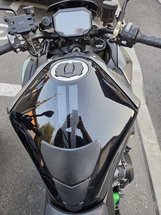 Kawasaki zh2  se