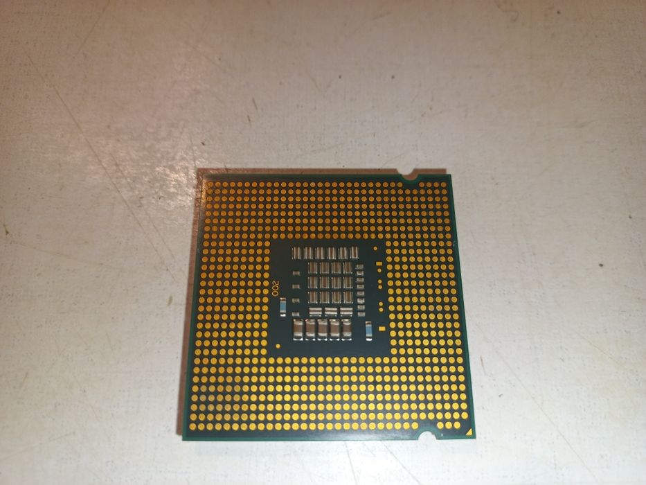 Дисковод DWD, процессор, модуль памяти, кулеры