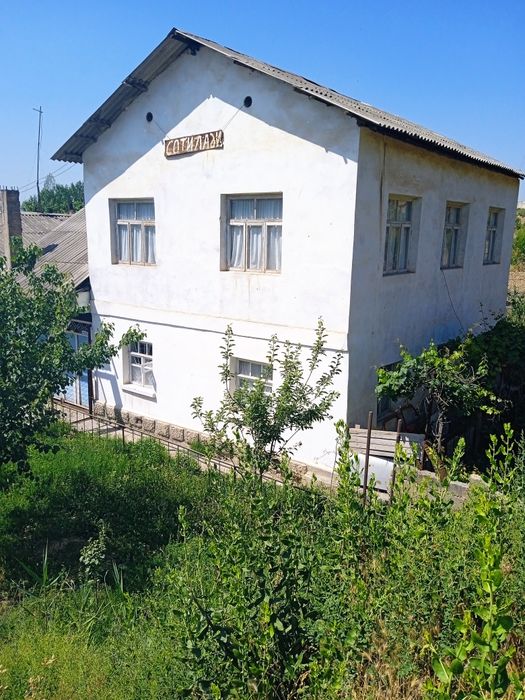 Продается двухэтажный дом