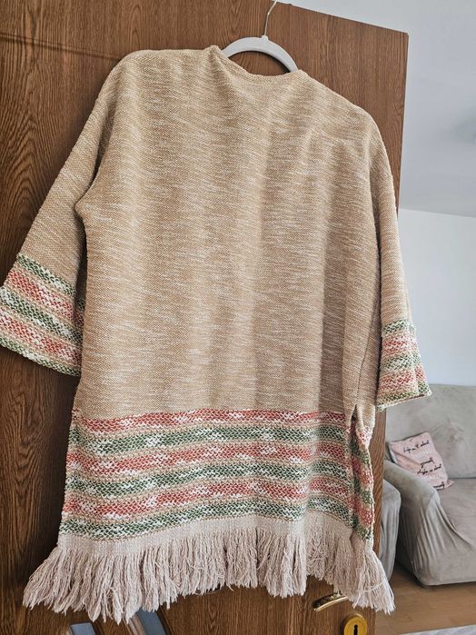 Cardigan bershka dama S-M, impecabil