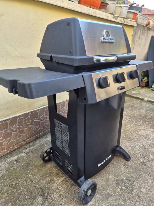 Газово барбекю Broil King GEM 310