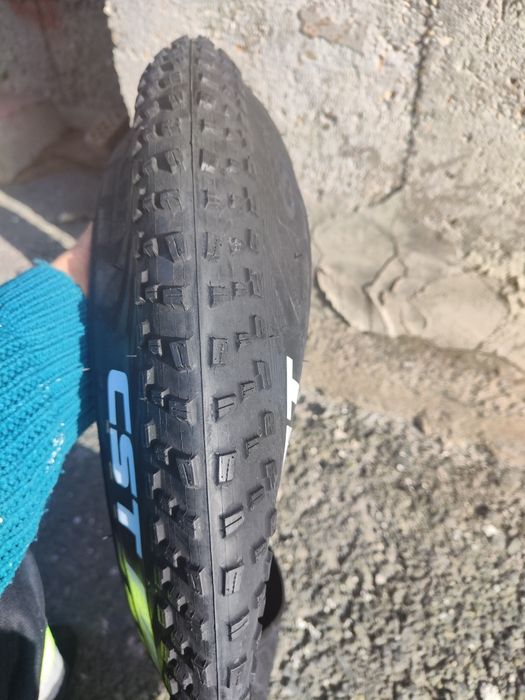 Гума за електрически велосипед 24/4"