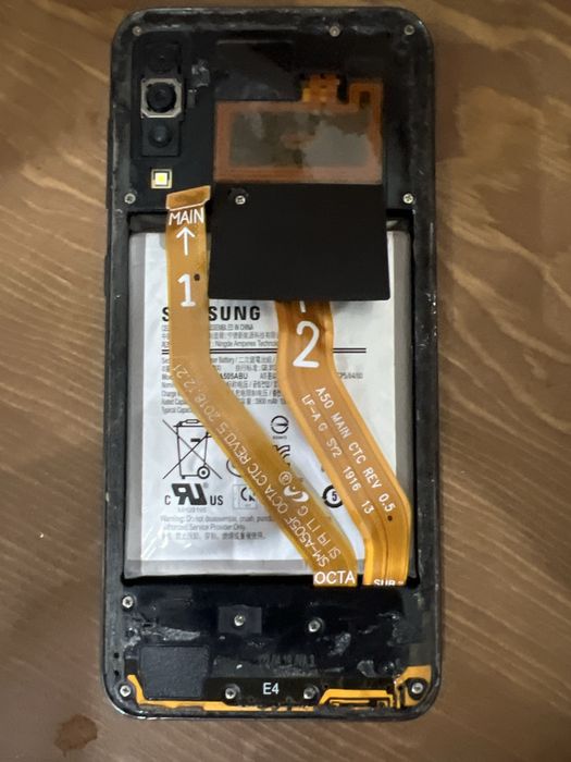 Samsung A50 на запчасти