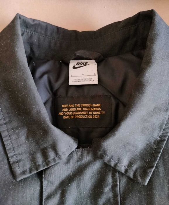 Мъжко есенно-зимно яке NIKE