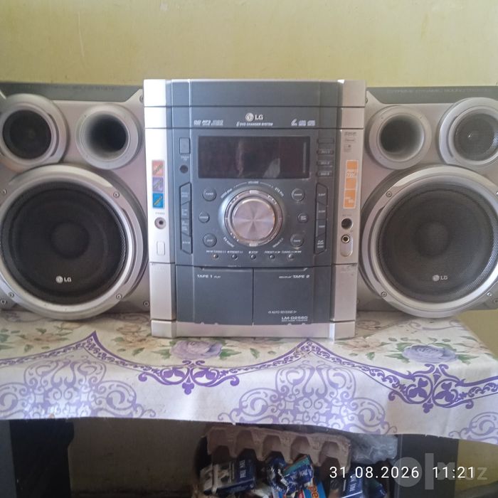 Продам музыкальный центр LG
