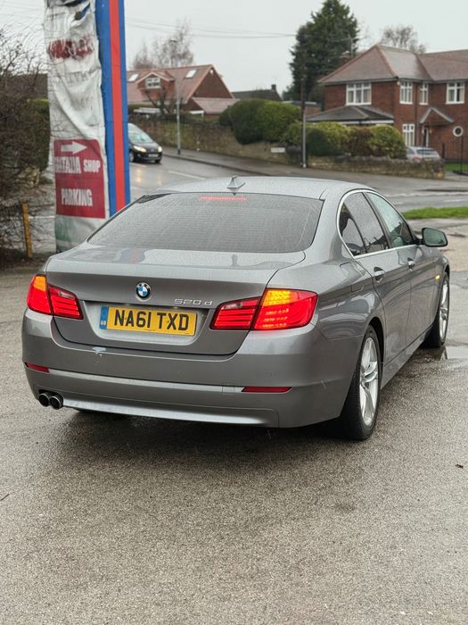 BMW seria 520D 2011