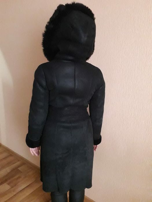 Женская дубленка , натуральная