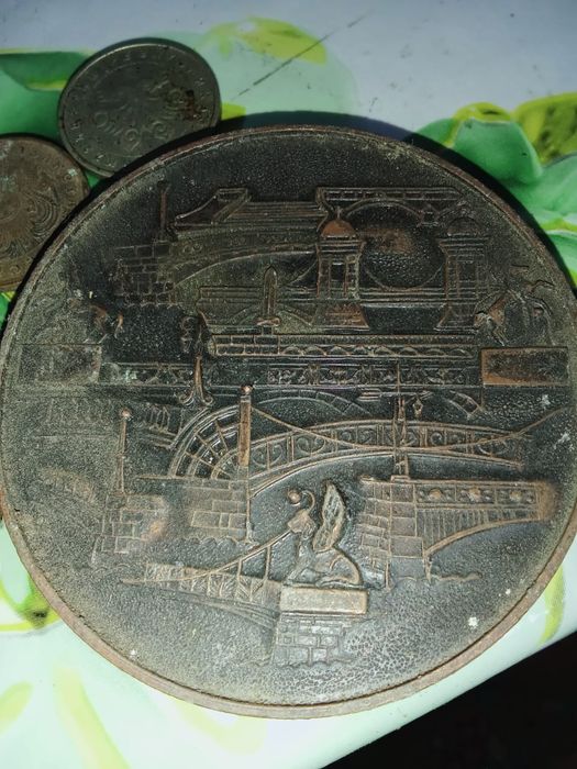 Продам антикварные изделия