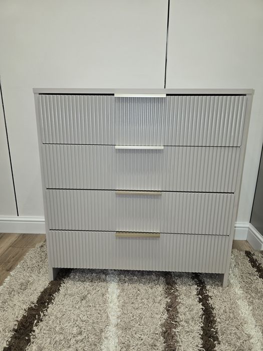 Комод НОВЫЙ. Беж