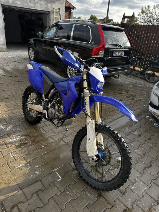 Se vinde suzuki ltz 400 ,yamaha wr 250!
