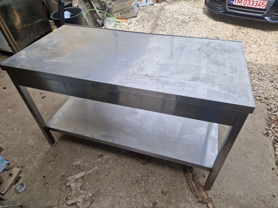 Masa inox cu cuva, grill inox, hota inox gros