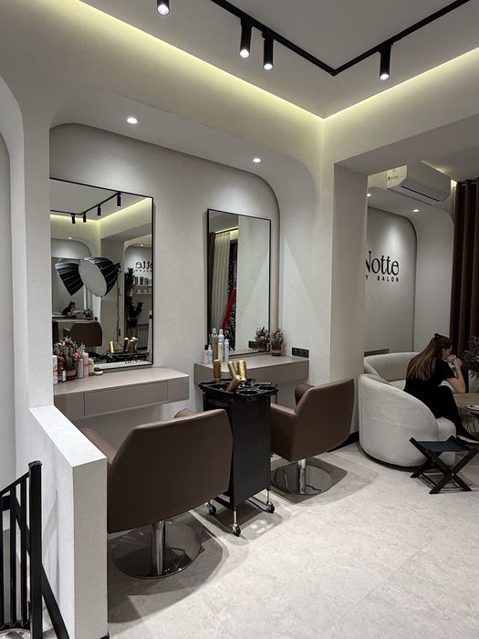 Салон красоты La Notte в поисках стилиста!