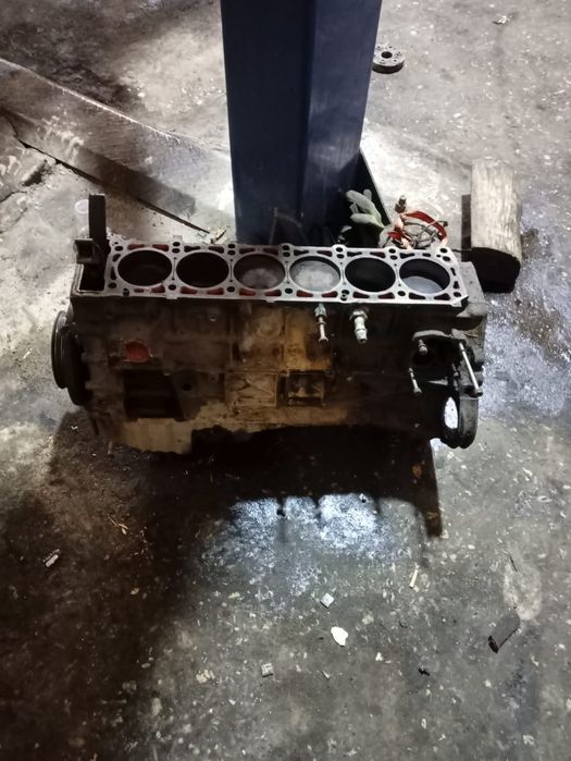 Блок мерс 2.8 сссс