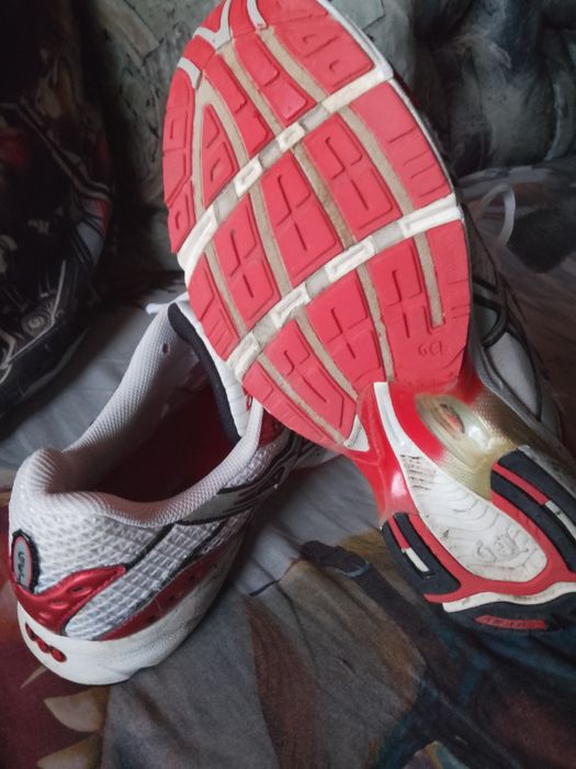 Маратонки Asics gel  45 номер