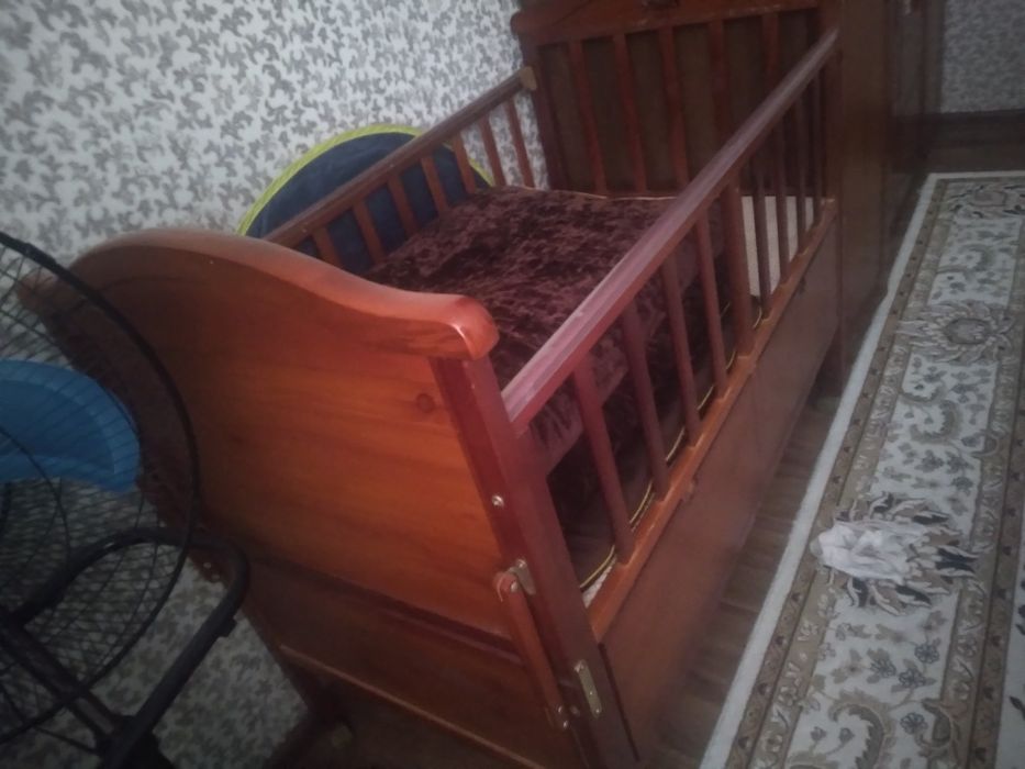 Продам манеж в отличном состоянии