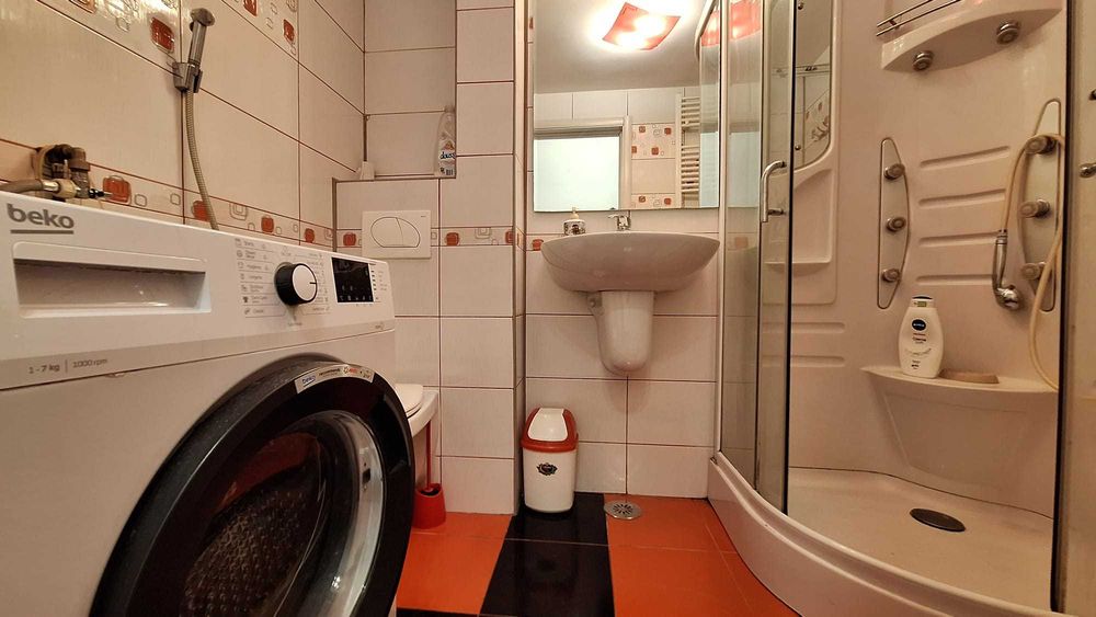 Avrig 8, parc Obor - proprietar sectoare 1+2+4