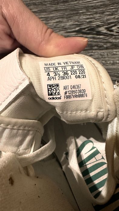 Ghete - sneakers - adidasi Adidas - marimea 36 - unisex