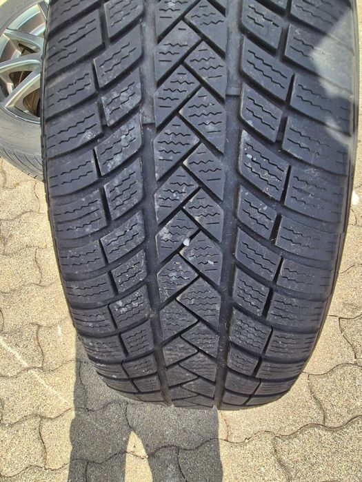 Алуминиеви джанти Real със зимни гуми за BMW X3 E83