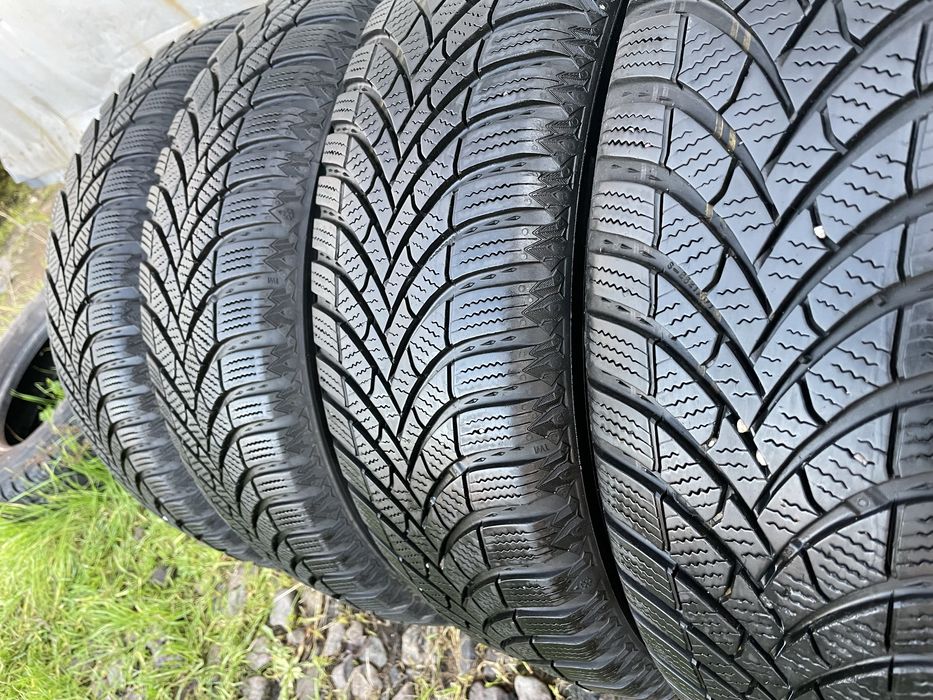 4 бр 185/65/15 Semperit 7мм