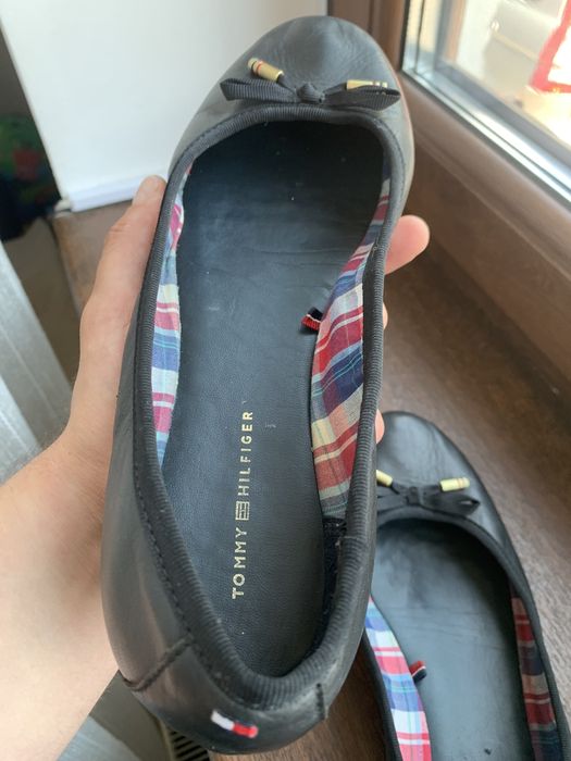 Balerini /Opincute  Tommy Hilfiger size 39 de dama 100% piele naturala