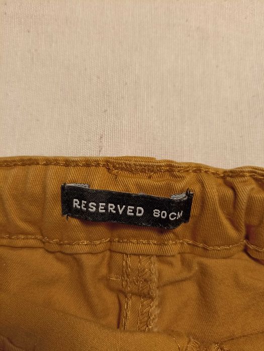 Модерни бебешки панталони RESERVED за момчета 80 см.