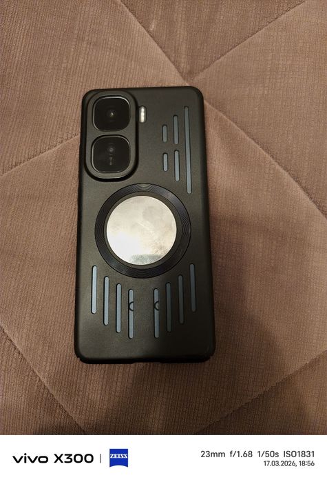 Продам iQOO Neo 10