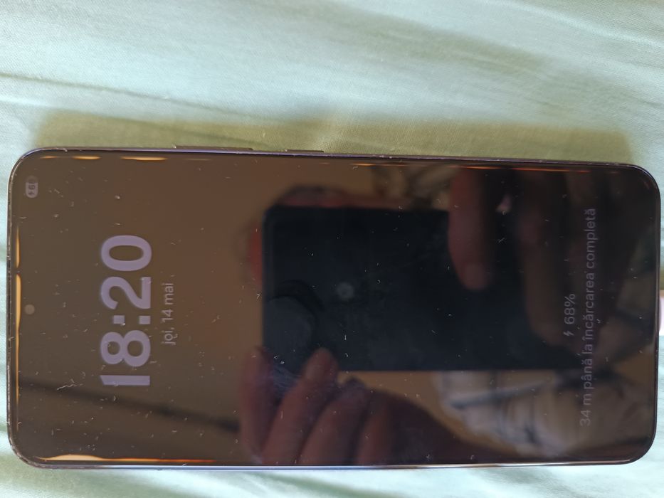 Cînd Samsung  S 22 plus