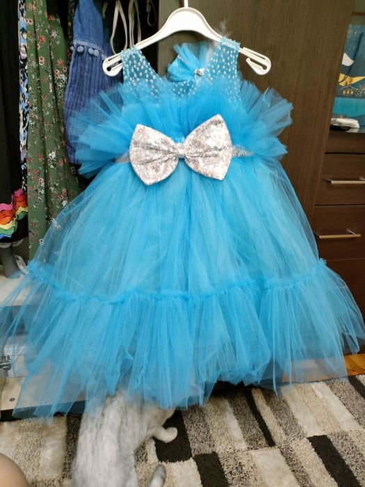 Продаю пышное платье