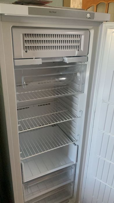 Морозильник Indesit