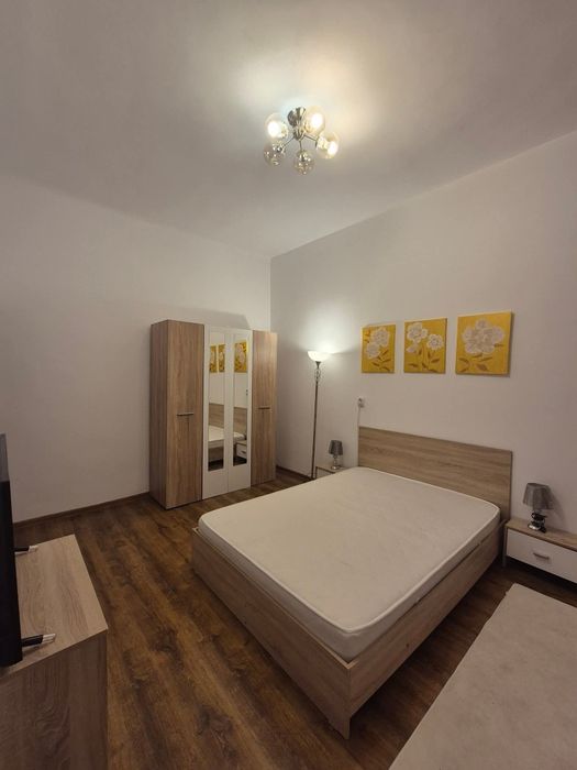 PF inchiriez garsoniera situata ultracentral, la 5 min de Universitate