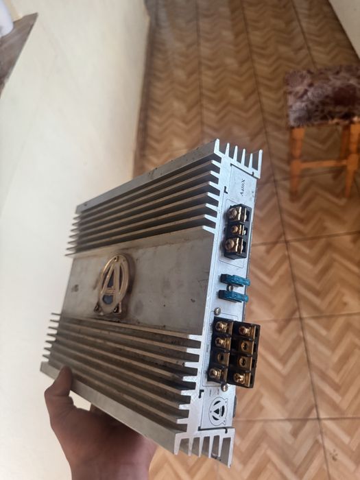 Statie pentru subwoofer