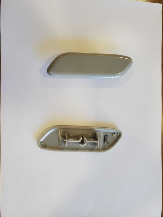 Капачета или  дюза / пръскало/ за предна броня Honda Accord 2008-2015