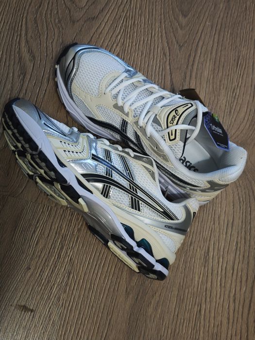 Asics Kayano 14 silver, 42.5
