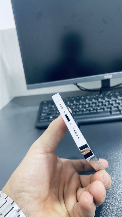 Iphone 14 pro ideal holatda