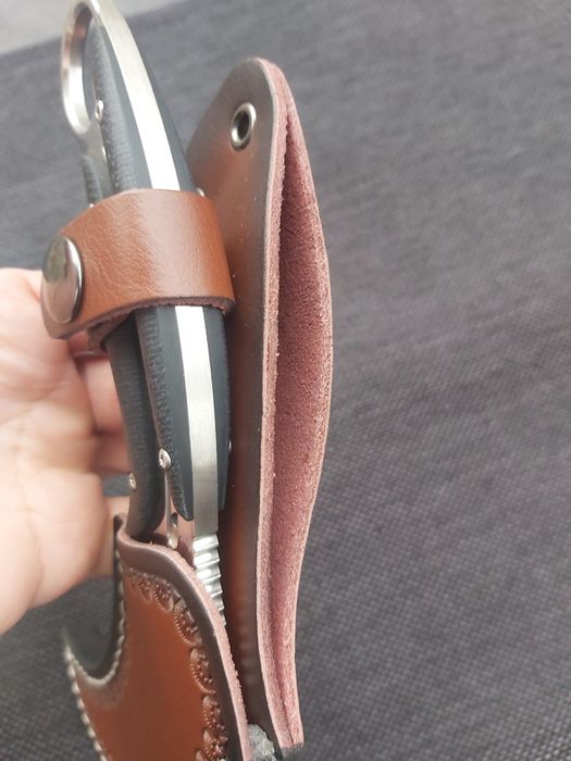 Дизайнерски карамбит Todd Begg с кания от телешки бланк