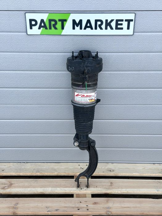 Предна възглавница Преден амортисьор AUDI A6 A7 C7 4G