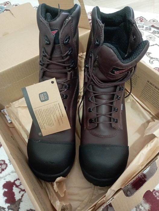 Продам  сапоги новые фирменные