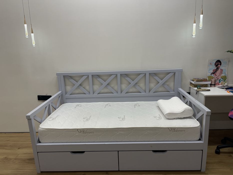 кровать детская и подростковая