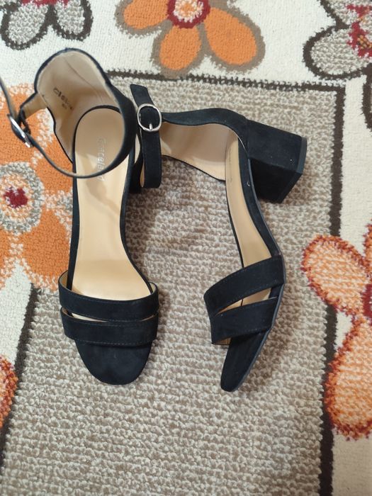 SandaleGraceland măsura 37