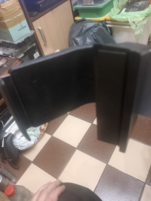 Багажник -греди Мерцедес W 124 оригинален