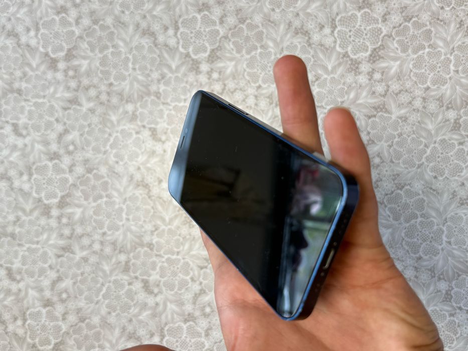 iPhone 12 mini